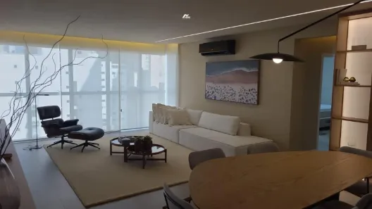 Apartamento com 3 Quartos à venda, 135m² no Centro, Balneário Camboriú