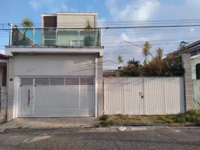 Sobrado com 2 Quartos à venda, 112m² no Vila Ercília, Itaquaquecetuba