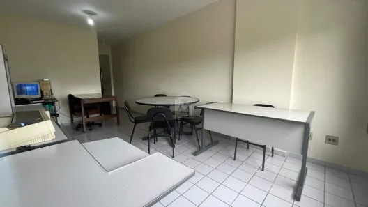 à venda, 30m² no Santa Lúcia, Vitória