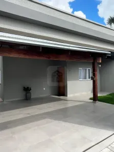 Casa com 4 Quartos à venda, 250m² no Residencial Gramado, Uberlândia