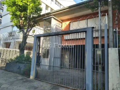 Casa com 3 Quartos à venda, 450m² no Petrópolis, Porto Alegre