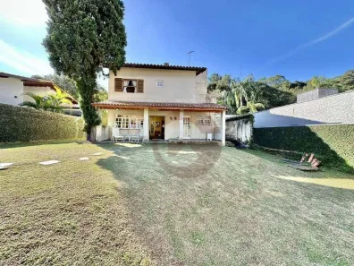 Casa de Condomínio com 3 Quartos à venda, 380m² no Nova Higienópolis, Jandira