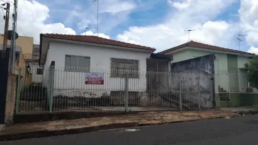 Casa com 3 Quartos à venda, 165m² no Centro, Araraquara