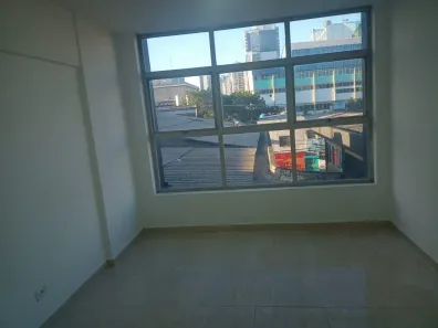 Sala Comercial à venda, 27m² no Santo Amaro, São Paulo