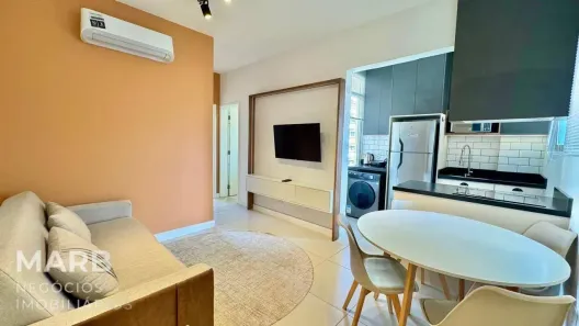 Apartamento com 2 Quartos à venda, 50m² no Centro, Florianópolis
