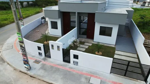 Casa com 2 Quartos à venda, 67m² no Guarda do Cubatão, Palhoça