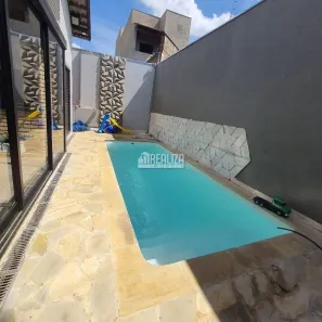 Casa com 3 Quartos à venda, 136m² no Jardim Nenê Gomes, Uberaba