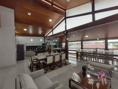 Sobrado com 4 Quartos para venda ou aluguel, 466m² no Centro, Santa Cruz da Conceição