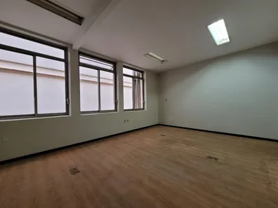 Sala Comercial para alugar, 334m² no Centro Histórico, Porto Alegre