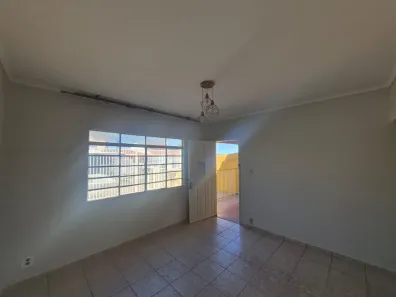 Casa com 3 Quartos para alugar, 120m² no Taguatinga Norte, Brasília