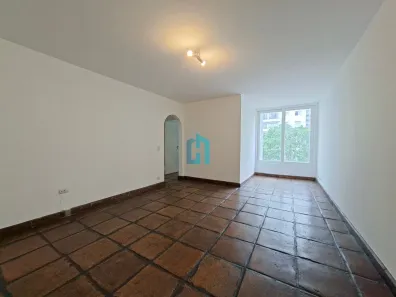 Apartamento com 2 Quartos para alugar, 75m² no Moema, São Paulo