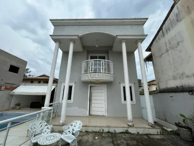 Casa com 3 Quartos à venda, 130m² no Costazul, Rio das Ostras