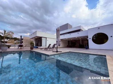 Casa de Condomínio com 4 Quartos à venda, 1020m² no Teixeirinha, Betim
