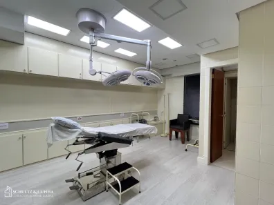 Sala Comercial com 3 Quartos para venda ou aluguel, 106m² no Auxiliadora, Porto Alegre