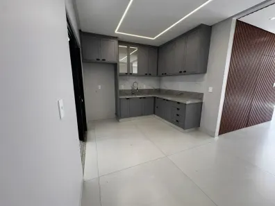 Casa com 3 Quartos à venda, 270m² no Jardim Atlântico, Goiânia