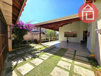 Casa com 3 Quartos à venda, 217m² no Jardim América, Bragança Paulista