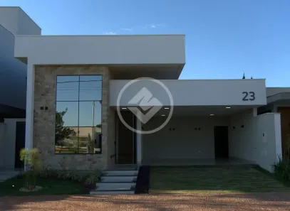 Casa de Condomínio com 3 Quartos à venda, 193m² no Novo Mundo, Uberlândia