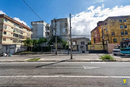 Apartamento com 3 Quartos para alugar, 66m² no Messejana, Fortaleza