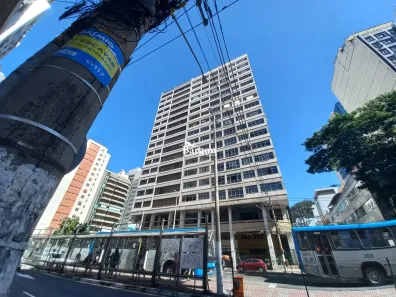 Apartamento com 4 Quartos à venda, 189m² no Centro, Juiz de Fora