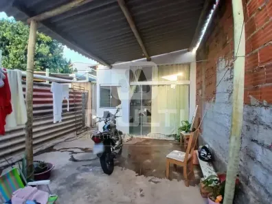 Casa com 2 Quartos à venda, 190m² no Granada, Uberlândia