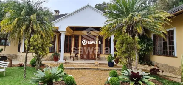 Casa com 3 Quartos à venda, 390m² no Quebra Frascos, Teresópolis