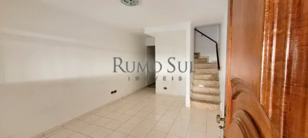 Casa de Condomínio com 2 Quartos para alugar, 77m² no Jardim Marajoara, São Paulo