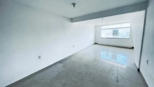 Ponto Comercial para alugar, 80m² no Santa Terezinha, Belo Horizonte
