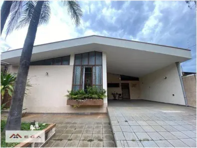 Casa com 4 Quartos à venda, 212m² no Parque São Quirino, Campinas