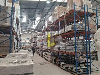 Galpão/Depósito/Armazém para venda ou aluguel, 3700m² no Jardim, Santo André
