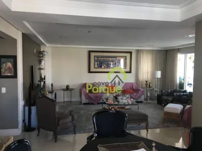 Apartamento com 4 Quartos à venda, 209m² no Aclimação, São Paulo
