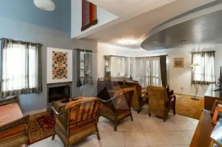 Casa com 3 Quartos para alugar, 301m² no Jardim Leonor Mendes de Barros, São Paulo