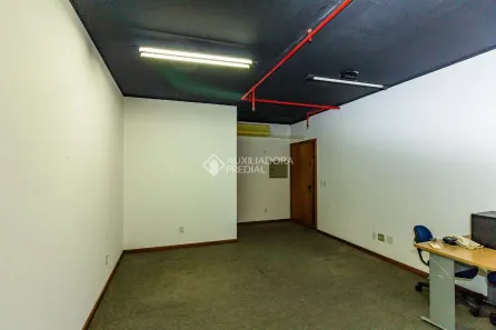Sala Comercial para alugar, 32m² no Centro Histórico, Porto Alegre