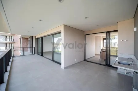 Apartamento com 4 Quartos à venda, 243m² no Jardim das Paineiras, Campinas