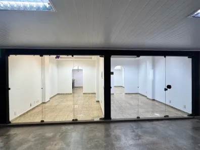 Ponto Comercial para alugar, 42m² no Asa Sul, Brasília