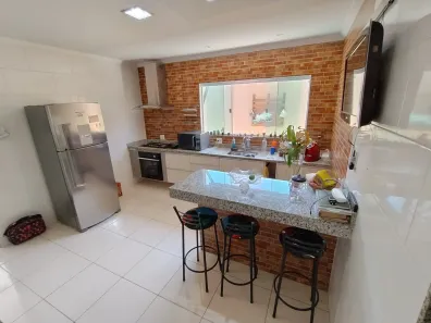 Casa de Condomínio com 3 Quartos à venda, 140m² no Campo Grande, Rio de Janeiro