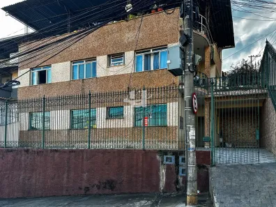 Casa com 3 Quartos à venda, 136m² no Bairu, Juiz de Fora