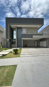 Sobrado com 3 Quartos à venda, 357m² no Petrópolis, Várzea Grande