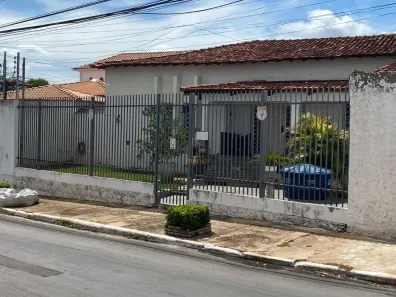 Casa com 6 Quartos à venda, 517m² no Centro-Norte, Cuiabá