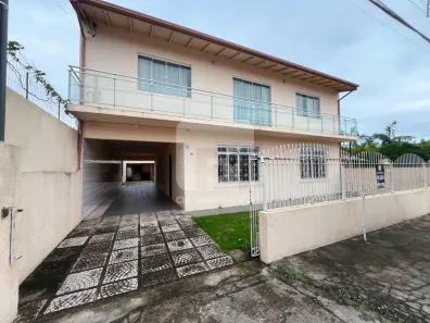 Casa com 5 Quartos para alugar, 190m² no Campeche, Florianópolis