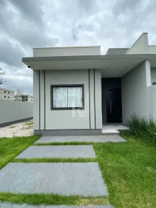 Casa com 2 Quartos para alugar, 120m² no XV de Novembro, Tijucas