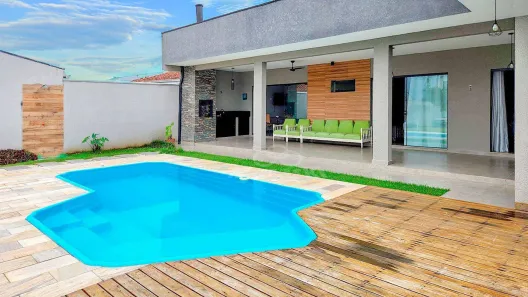 Casa com 2 Quartos à venda, 100m² no Guaratuba, Guaratuba