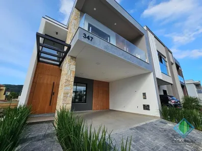 Casa de Condomínio com 3 Quartos à venda, 190m² no Beira Rio, Biguaçu