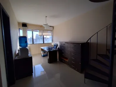 Sala Comercial à venda, 70m² no São João, Porto Alegre