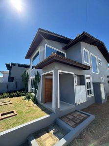 Casa de Condomínio com 4 Quartos para venda ou aluguel, 228m² no Lagoa, Macaé