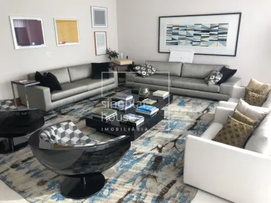 Casa com 4 Quartos para venda ou aluguel, 700m² no Pacaembu, São Paulo