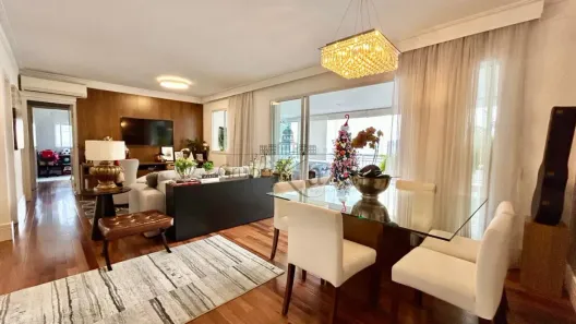 Apartamento com 3 Quartos à venda, 135m² no Santo Amaro, São Paulo