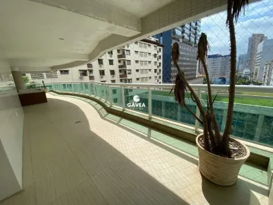 Apartamento com 4 Quartos para alugar, 365m² no Gonzaga, Santos
