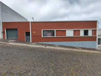 Casa com 3 Quartos à venda, 199m² no Centro, Ponta Grossa