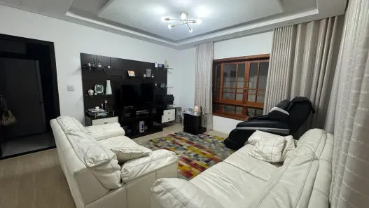 Casa com 3 Quartos à venda, 260m² no Vila Mogilar, Mogi das Cruzes
