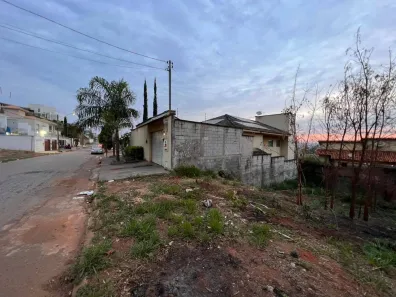 Lote/Terreno à venda, 374m² no Setor Gentil Meireles, Goiânia